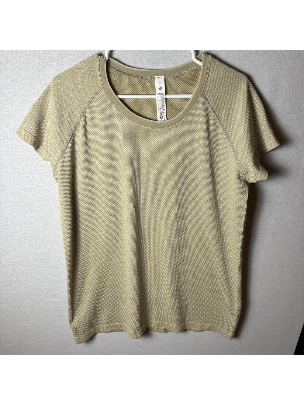 Lululemon Swiftly Tech Short-Sleeve Shirt 2.0 Hip Length Textured Knit size 14